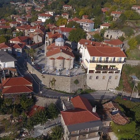 Hotel Isaraiko Spiti Agia Theodora Isaris Экстерьер фото